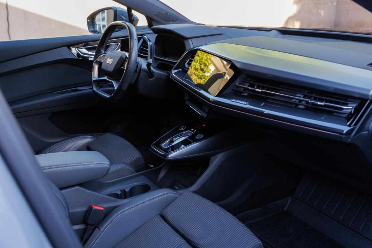 audi-q4-e-tron-40-e-tron-2022-eletrico