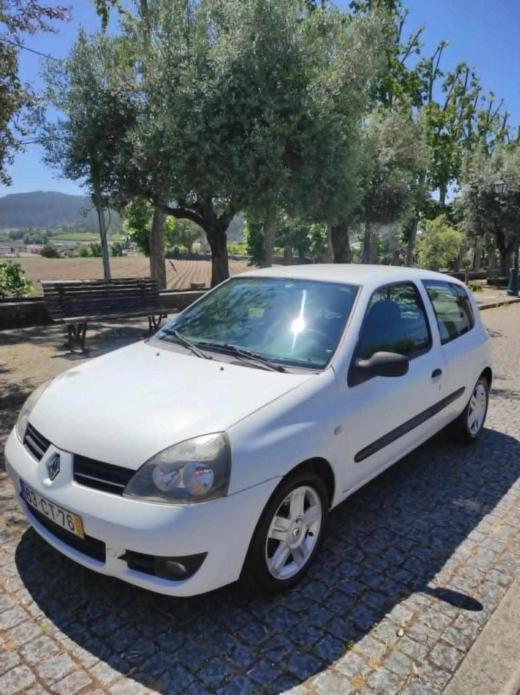 renault-clio-1-5-68cv-2007-diesel-1461cc
