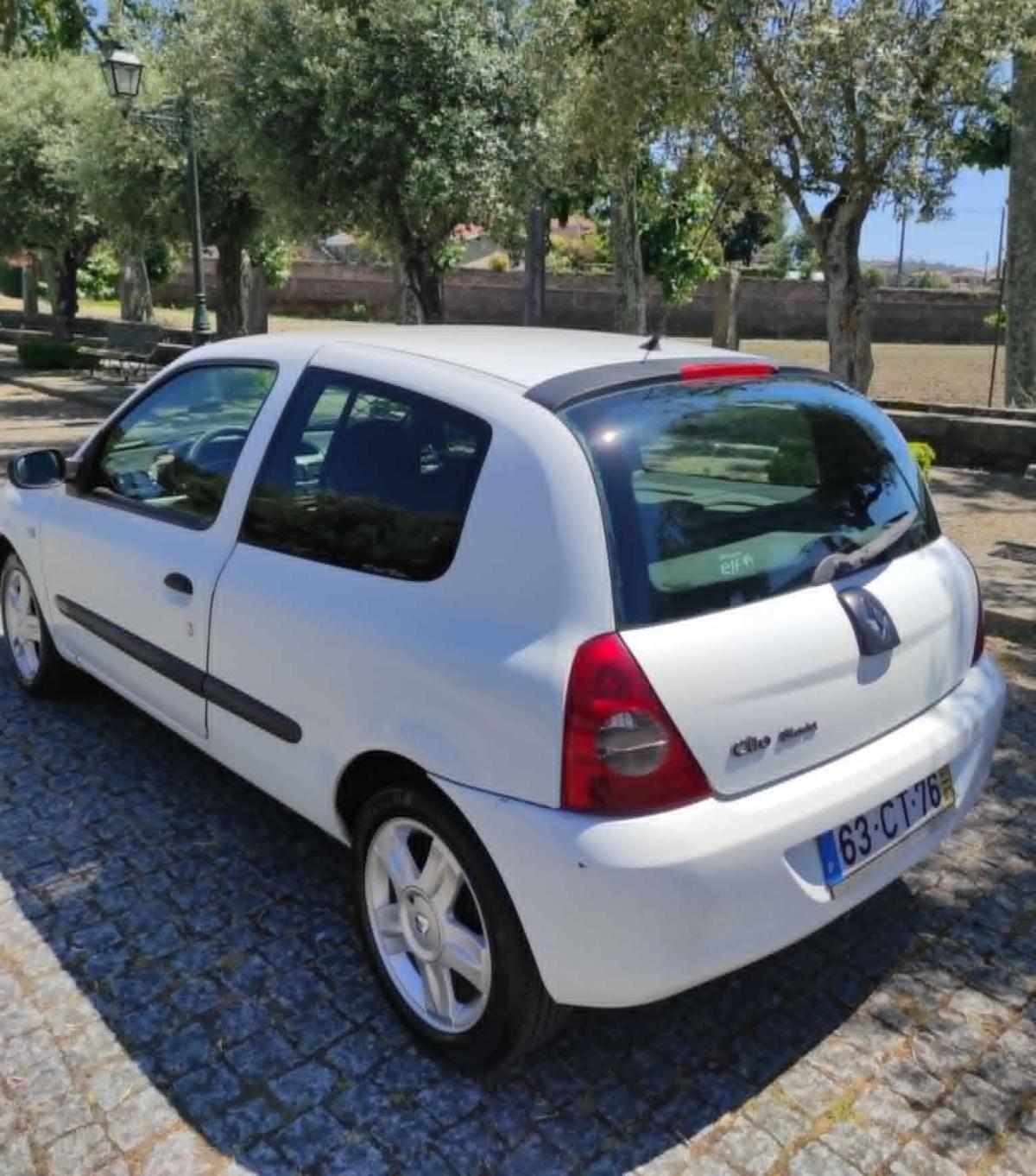 renault-clio-1-5-68cv-2007-diesel-1461cc