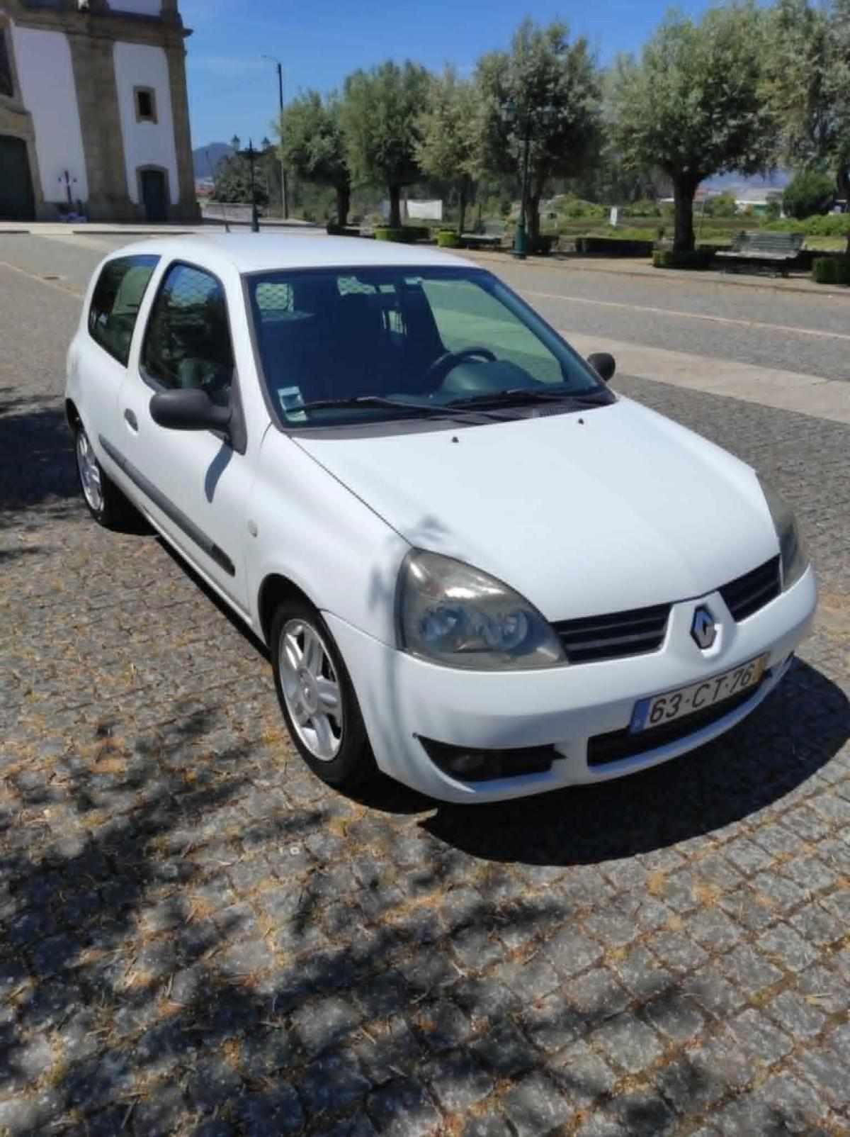 renault-clio-1-5-68cv-2007-diesel-1461cc