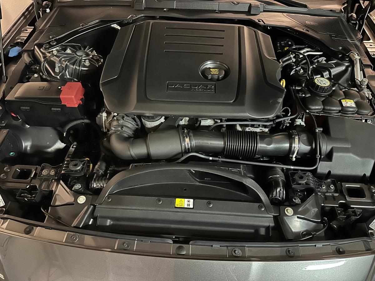jaguar-xf-e-performance-sportbrake-2018-diesel-1999cc