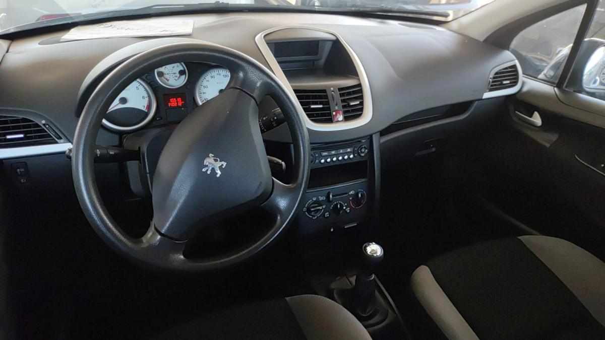 peugeot-207-1-4-2006-gasolina-1360cc