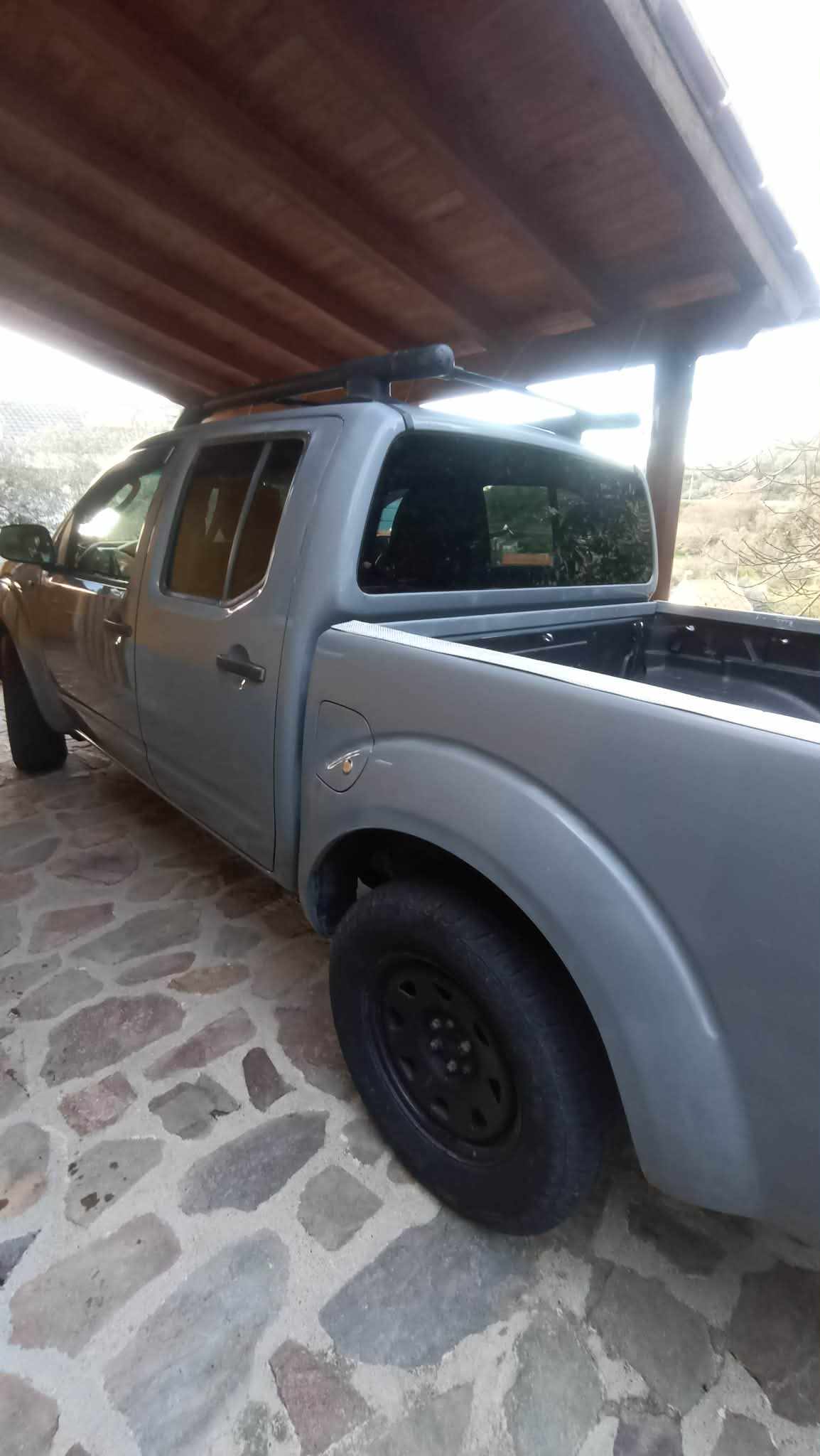 nissan-navara-2-5-dci-4x4-2005-diesel-2488cc