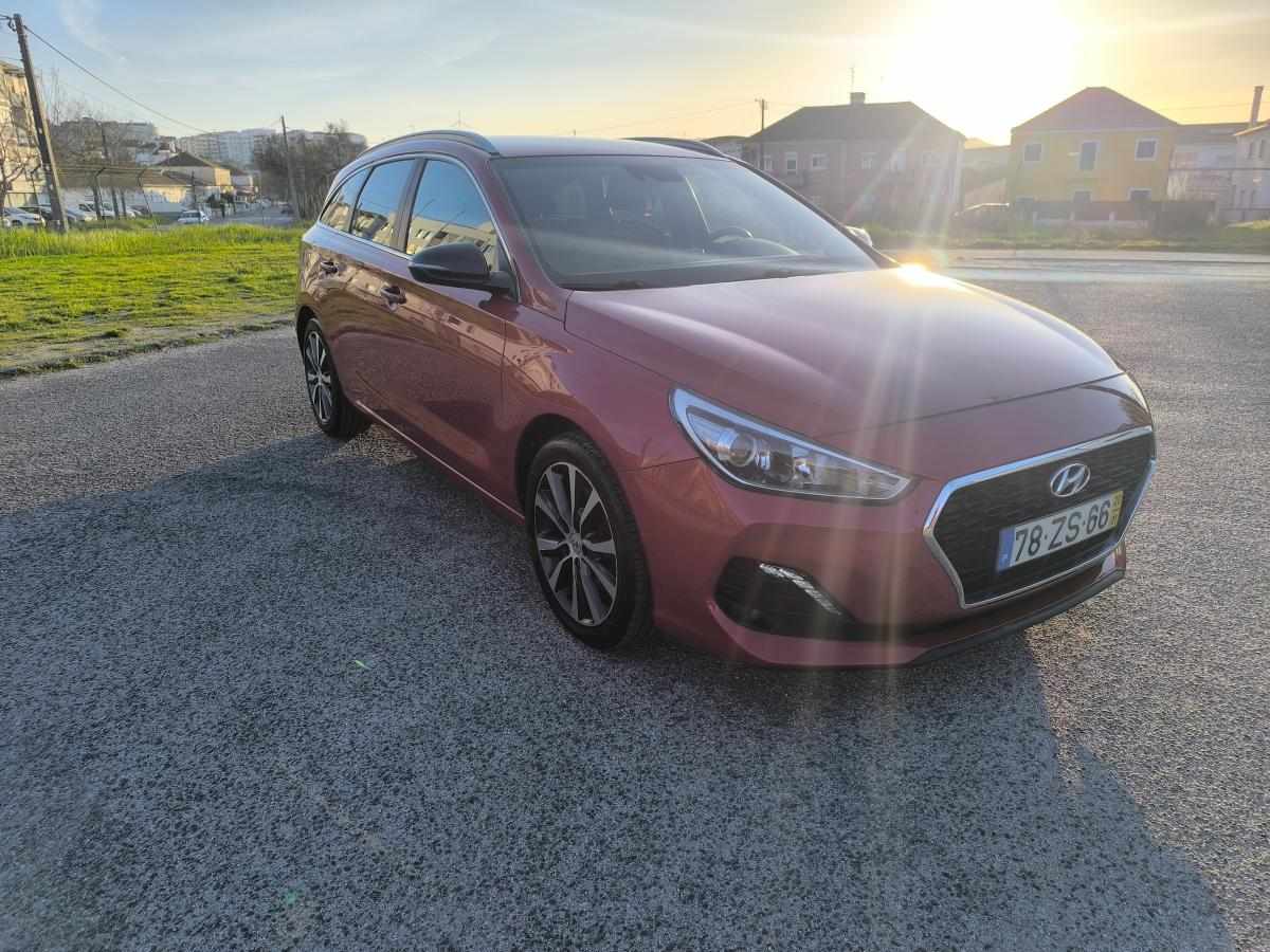 hyundai-i30-1-6-crdi-2020-diesel-1582cc