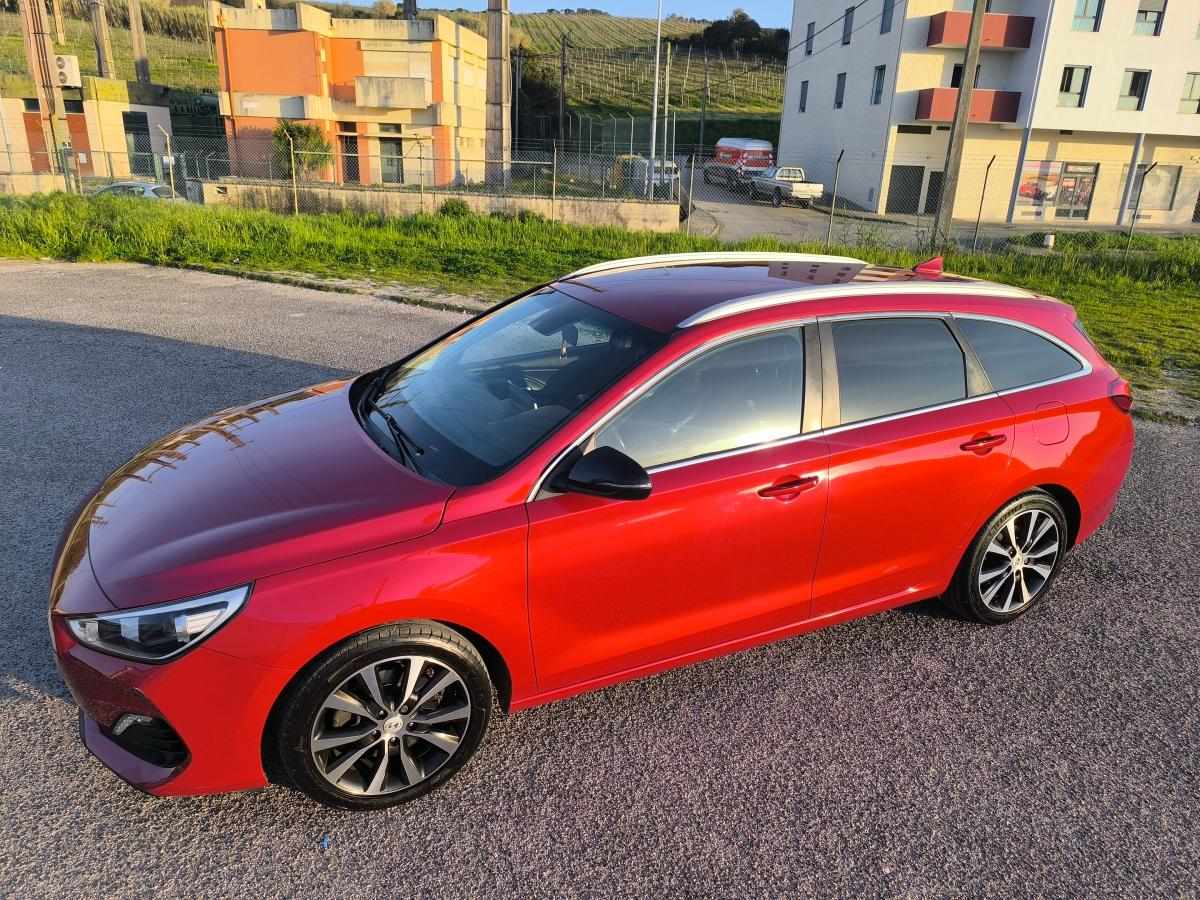 hyundai-i30-1-6-crdi-2020-diesel-1582cc