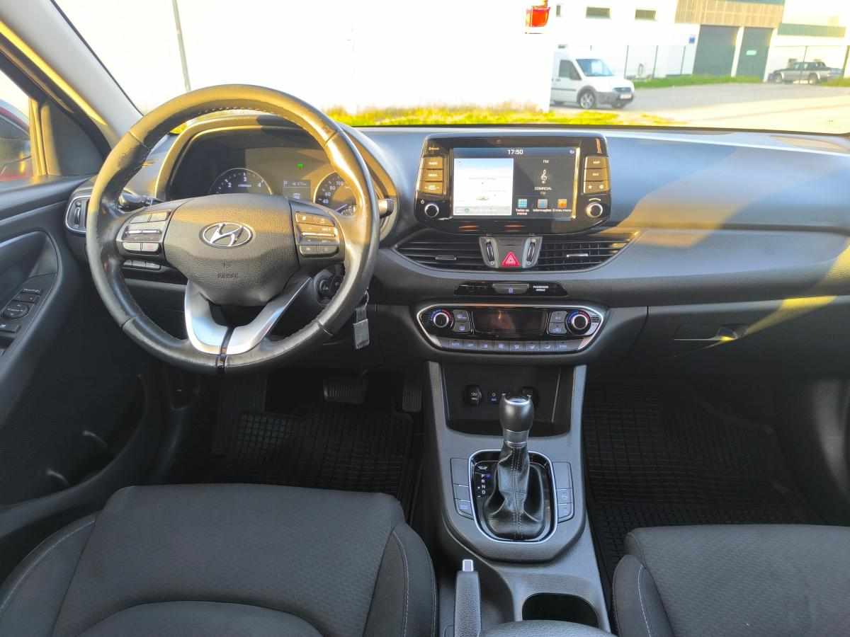 hyundai-i30-1-6-crdi-2020-diesel-1582cc