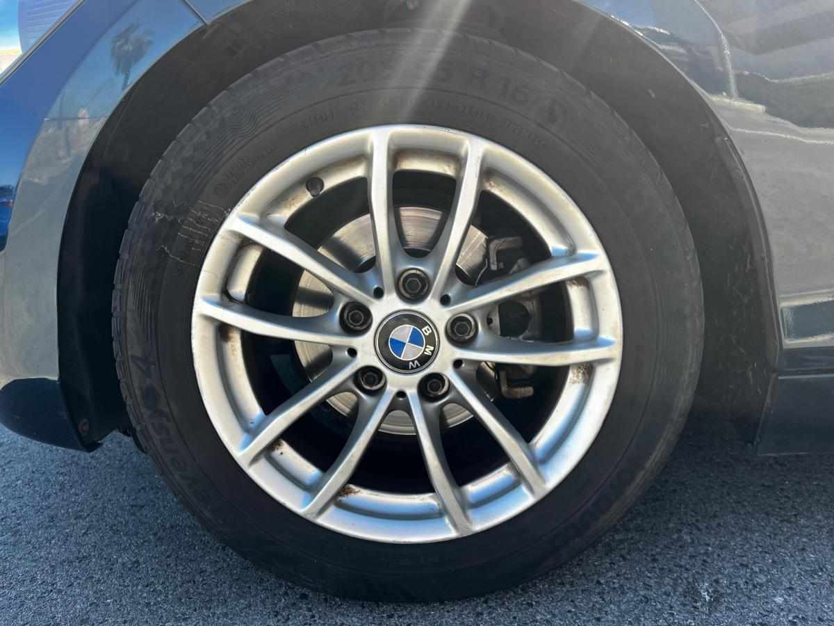bmw-serie-1-116d-2012-diesel-1598cc