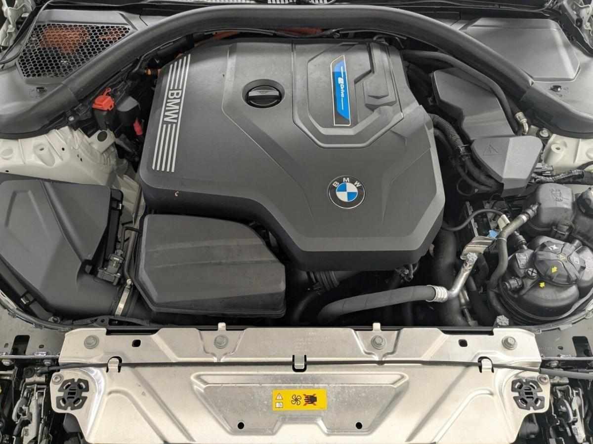 bmw-serie-3-330e-2022-gasolina-1998cc