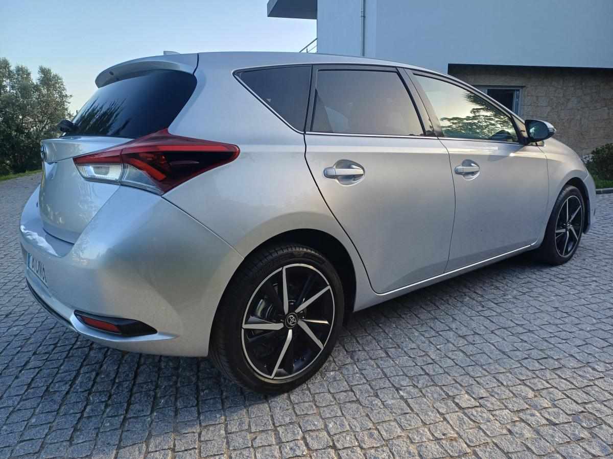 toyota-auris-1-4-d-4d-2018-diesel-1364cc