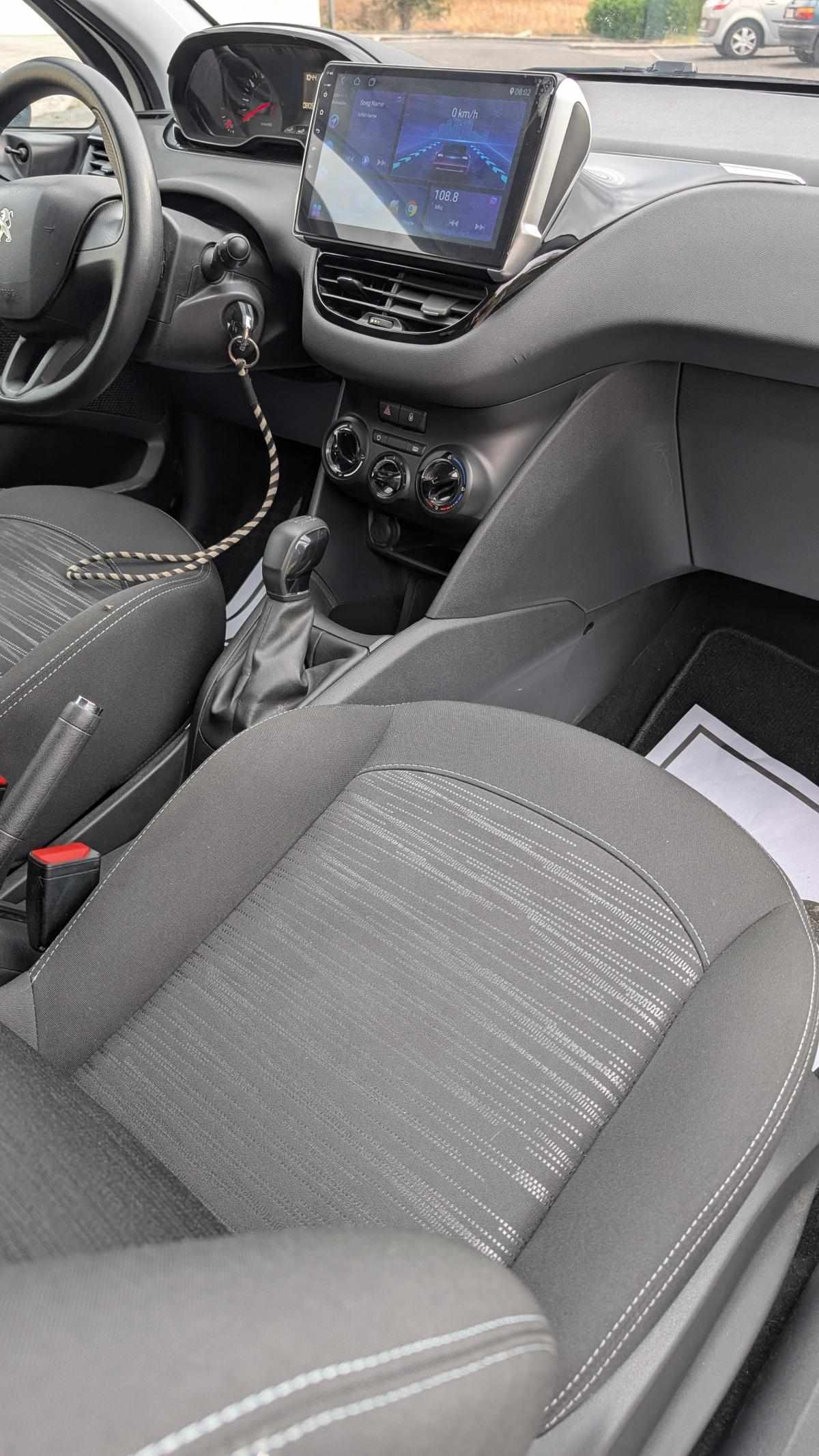 peugeot-208-1-0-vti-2013-gasolina-999cc