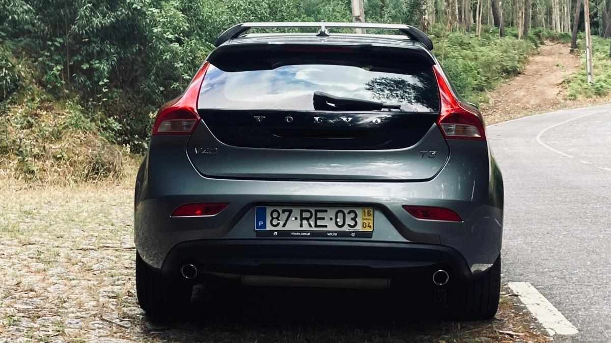 volvo-v40-1-5-t3-2016-gasolina-1498cc