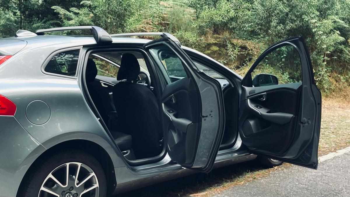 volvo-v40-1-5-t3-2016-gasolina-1498cc