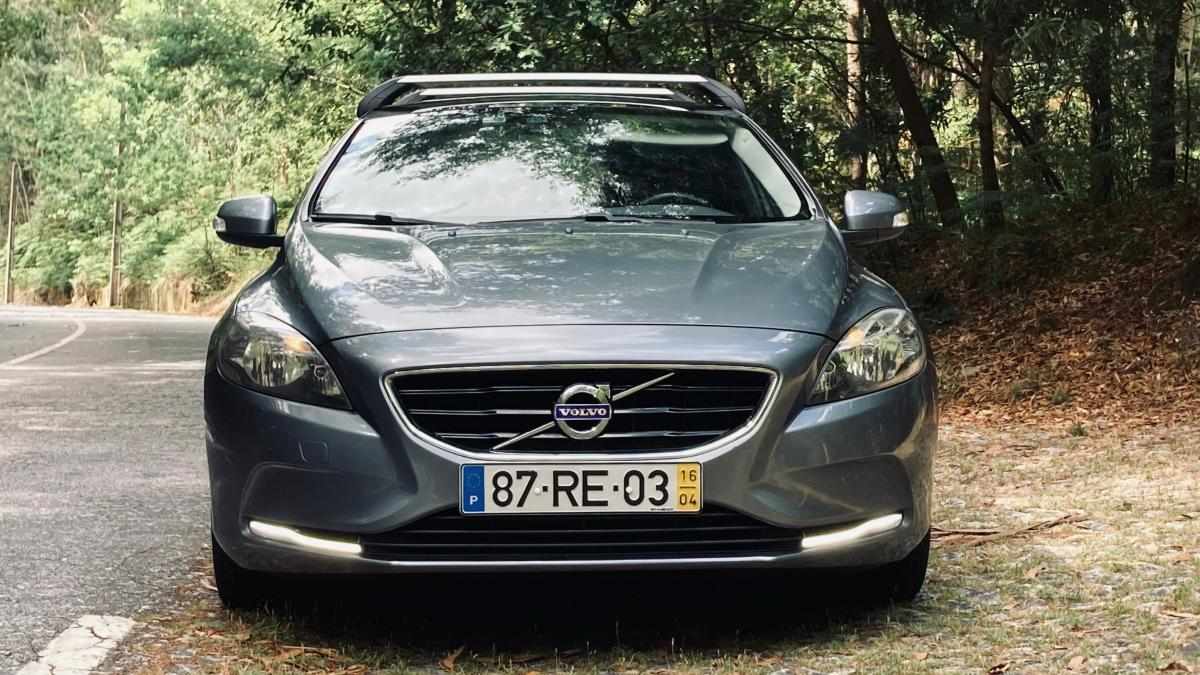 volvo-v40-1-5-t3-2016-gasolina-1498cc