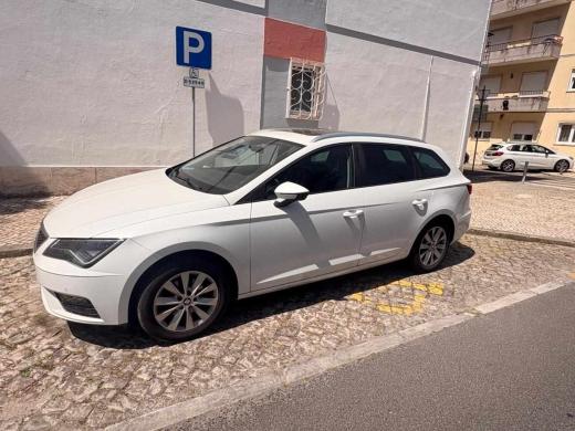 seat-leon-1-6-tdi-2017-diesel-1598cc