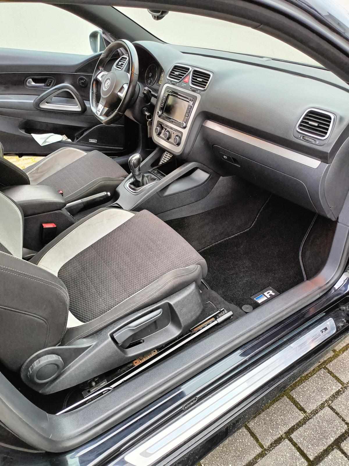 volkswagen-scirocco-2-0-tsi-2011-gasolina-1984cc