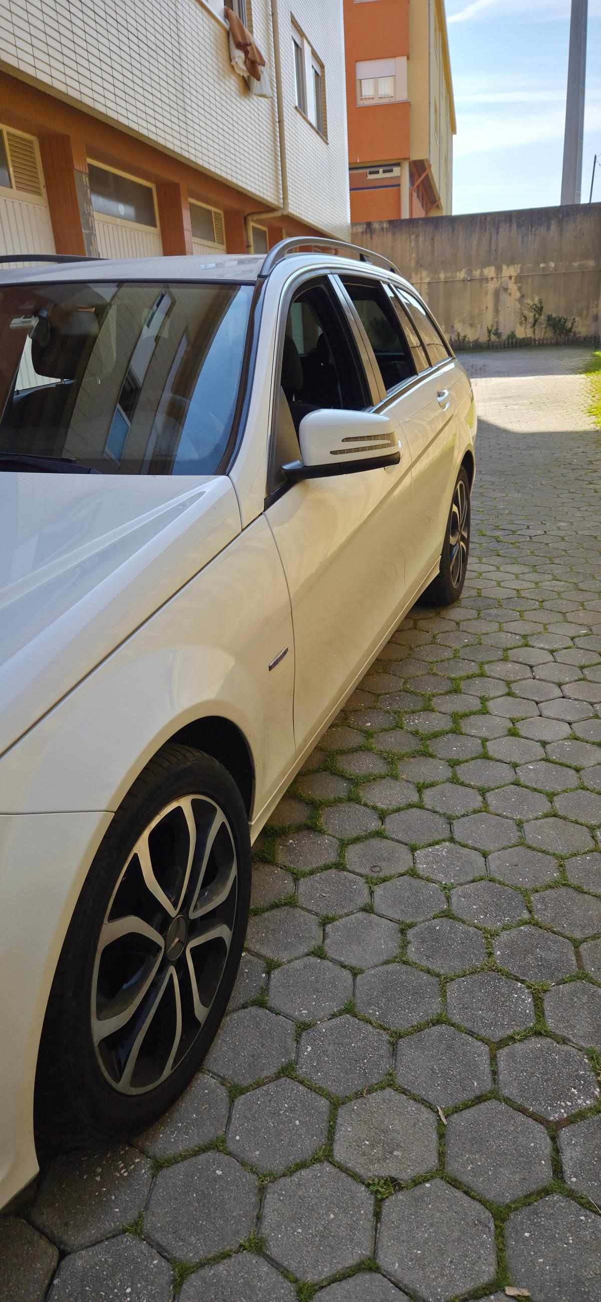 mercedes-benz-classe-c-c-250-cdi-blueefficiency-2012-diesel-2143cc