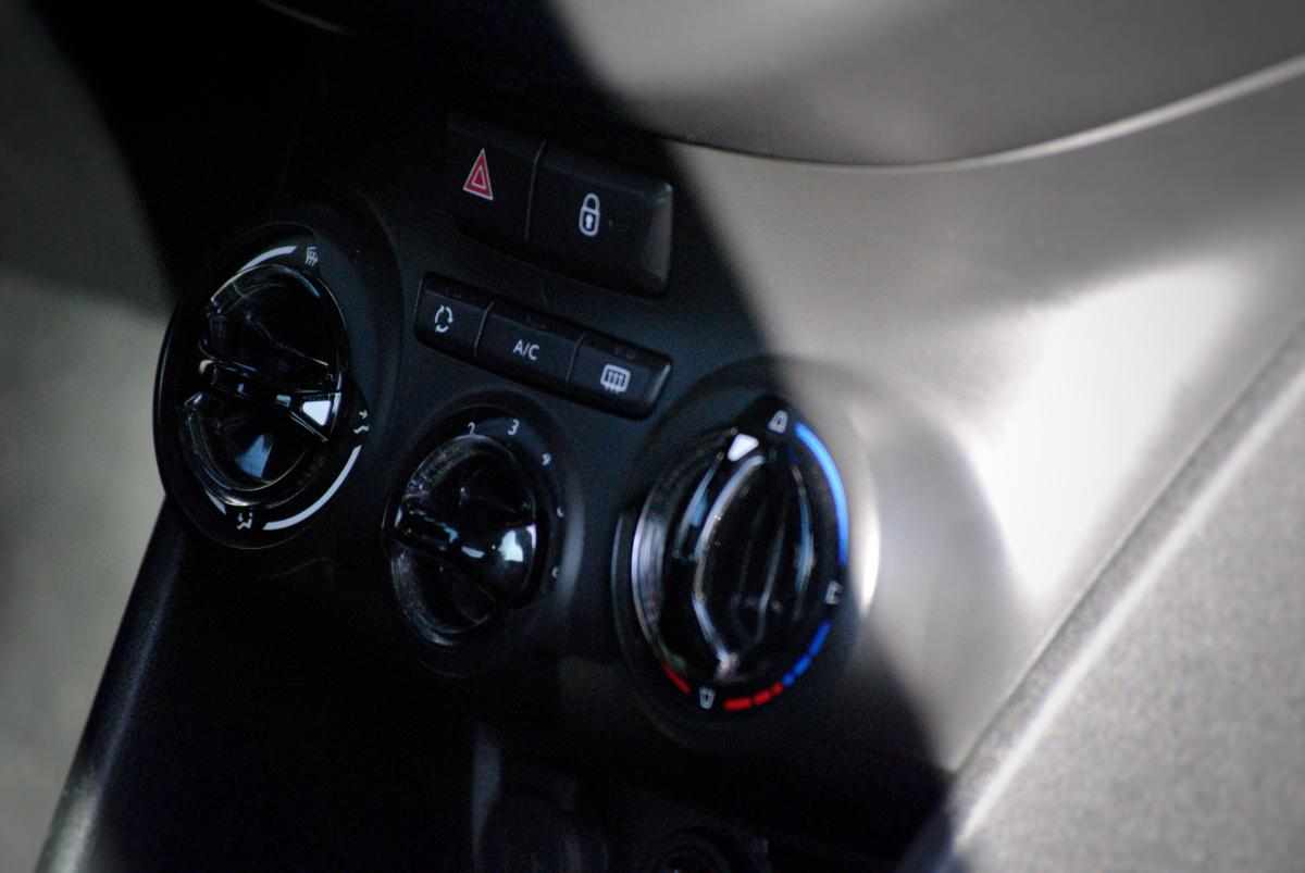peugeot-208-1-5-102cv-2020-diesel-1499cc