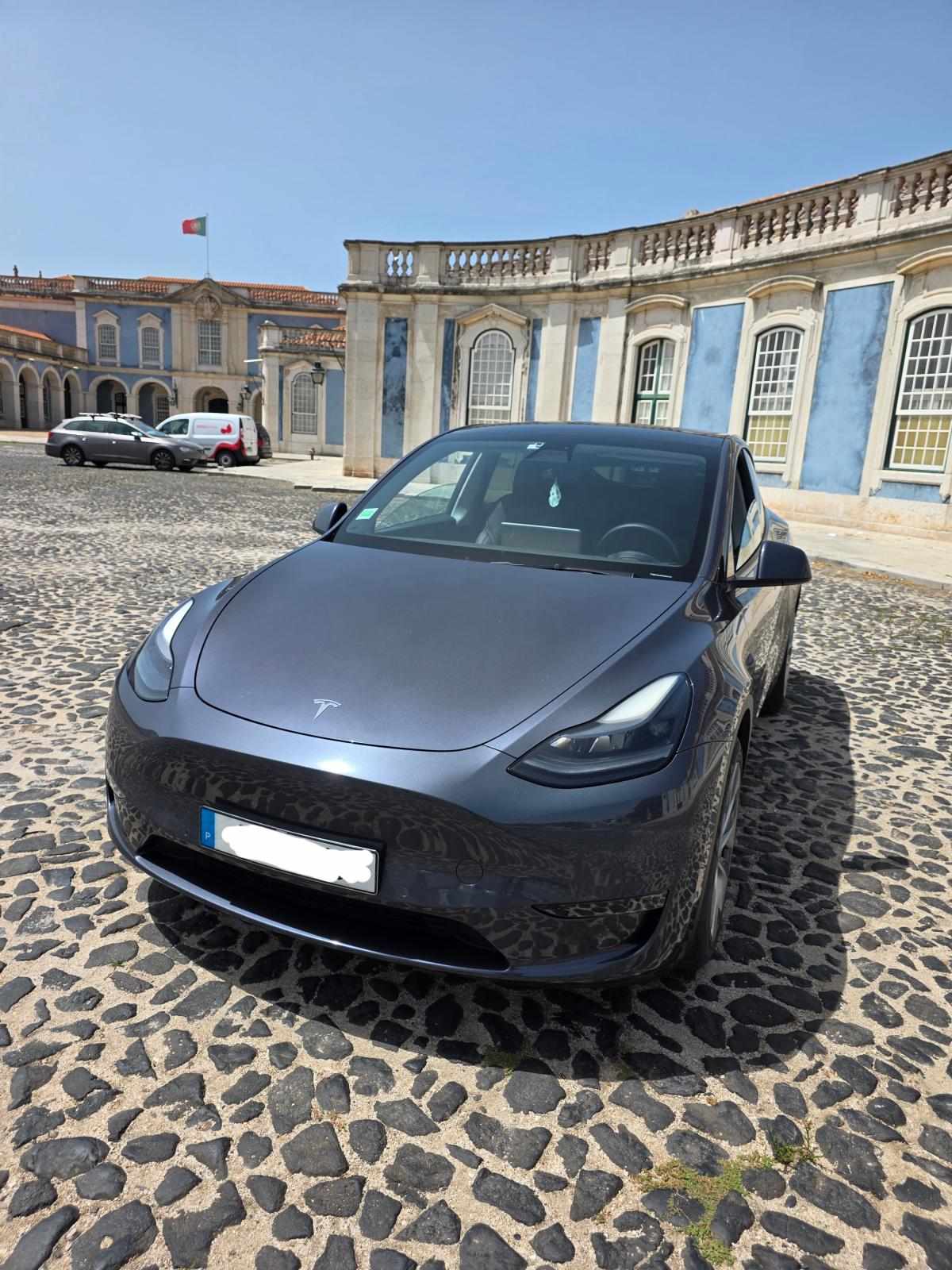 tesla-model-y-long-range-awd-2022-eletrico