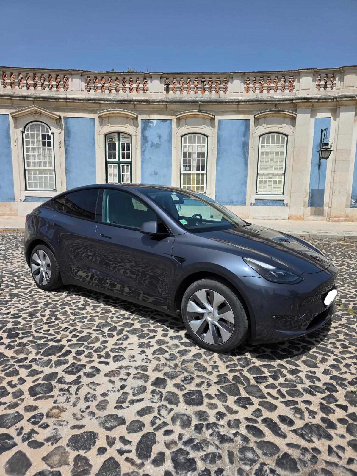 tesla-model-y-long-range-awd-2022-eletrico