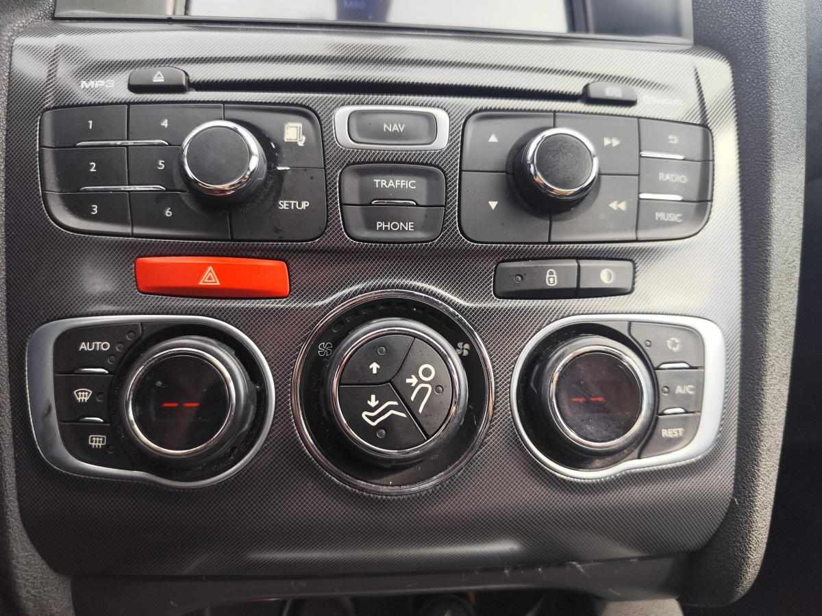 citroen-c4-1-2-131cv-2014-gasolina-1199cc