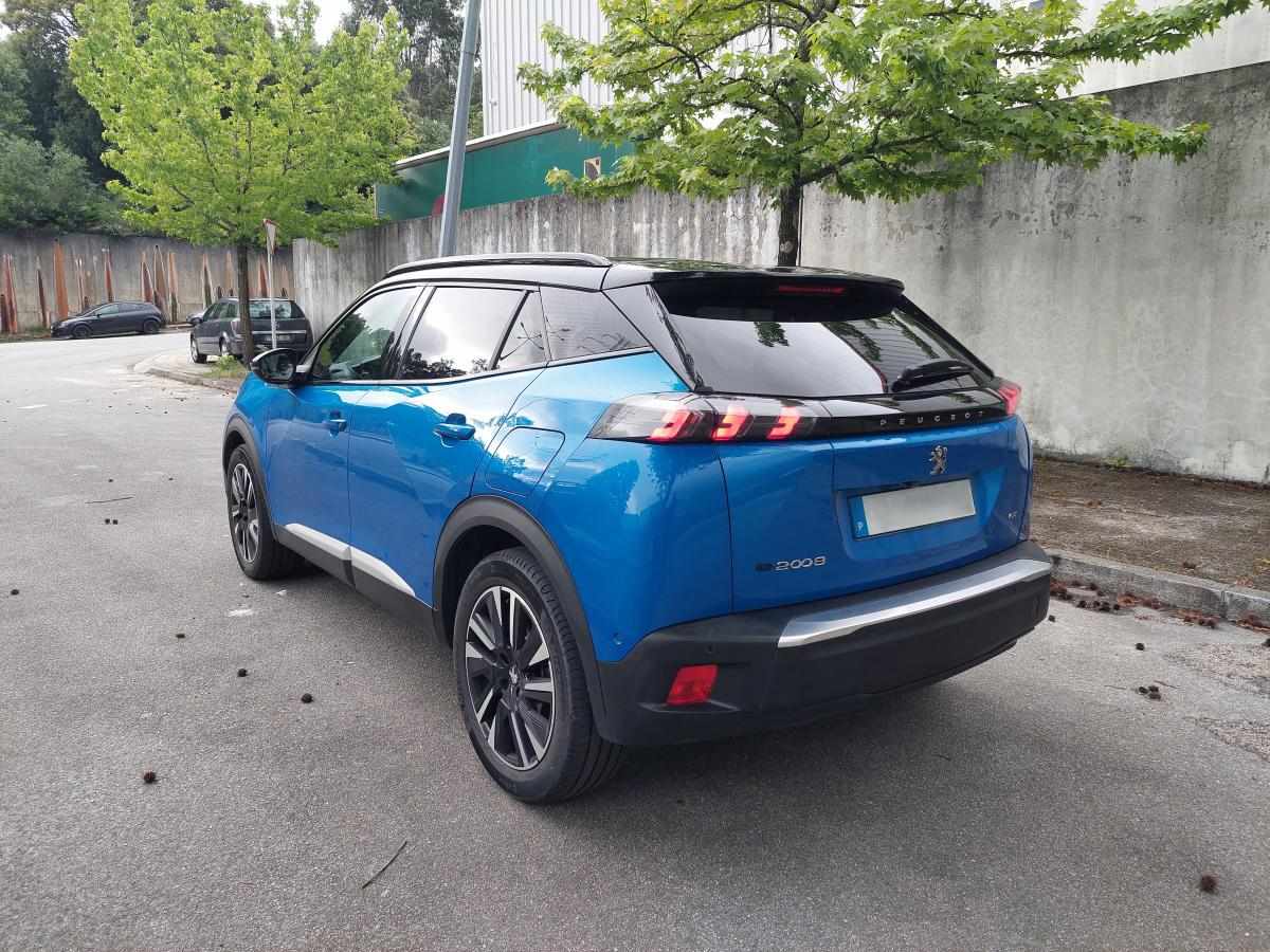 peugeot-e-2008-gt-ev-50kwh-2021-eletrico
