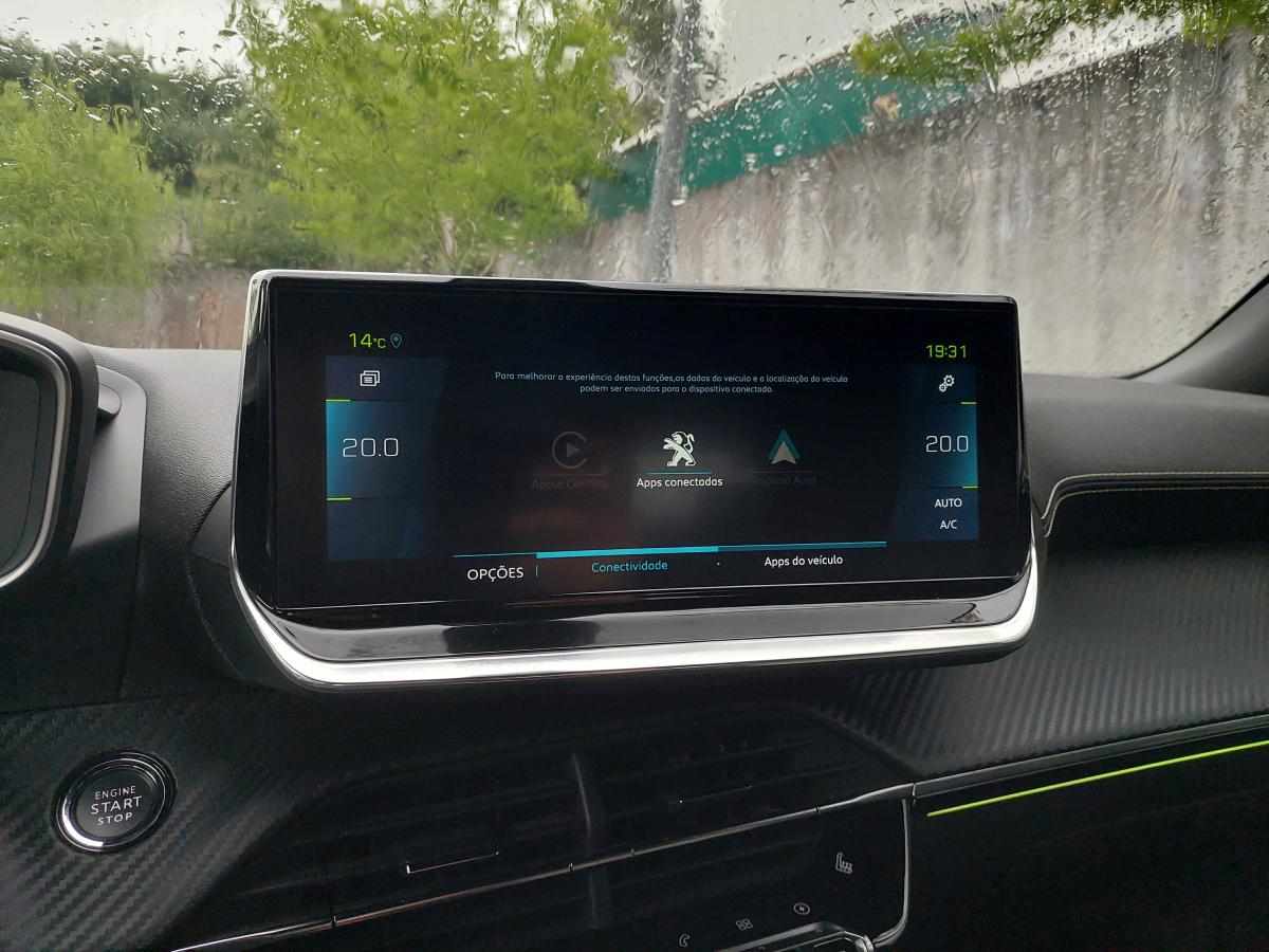 peugeot-e-2008-gt-ev-50kwh-2021-eletrico
