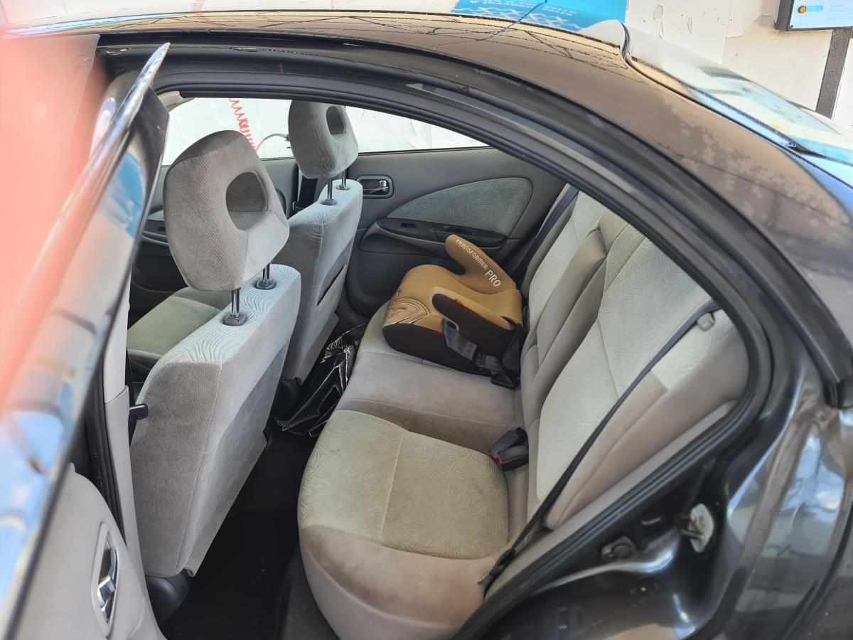 nissan-almera-1-5-2001-gasolina-1498cc