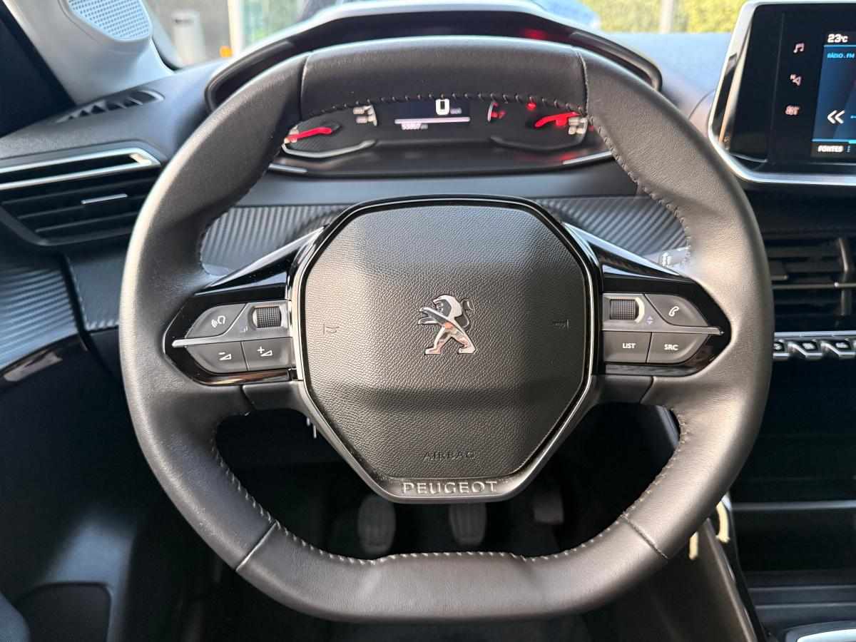 peugeot-208-1-2-puretech-2022-gasolina-1199cc