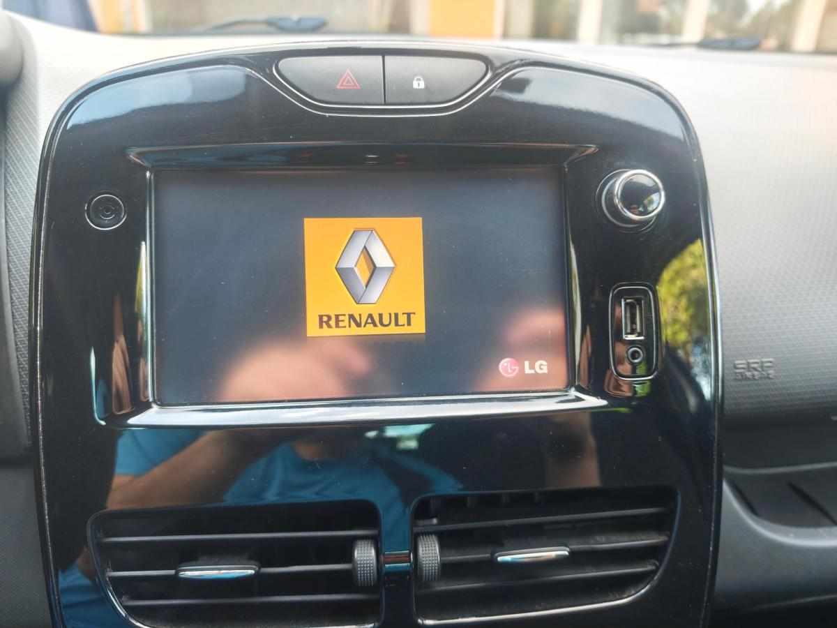renault-clio-1-2-2014-gasolina-1149cc
