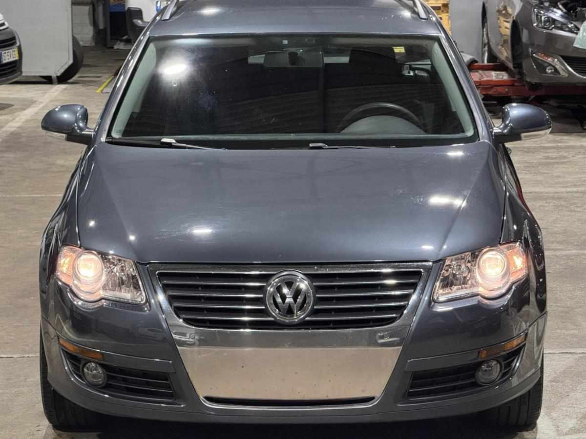 volkswagen-passat-1-6-105cv-2010-diesel-1598cc