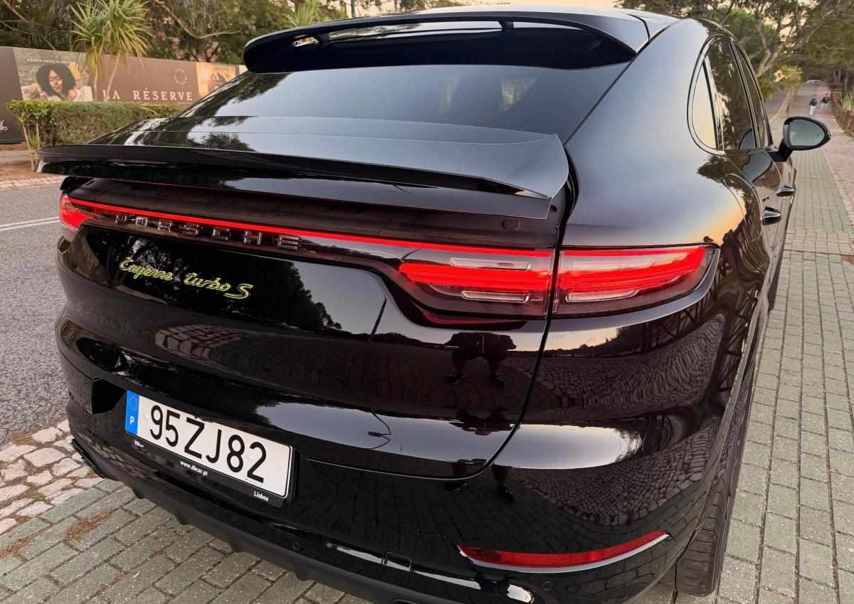 porsche-cayenne-4-0-turbo-s-e-hybrid-2019-gasolina-3996cc