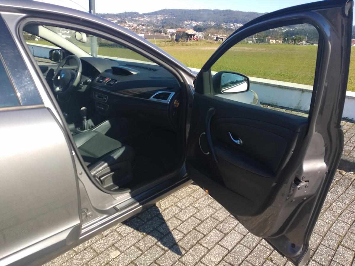 renault-megane-1-5-dci-2010-diesel-1461cc