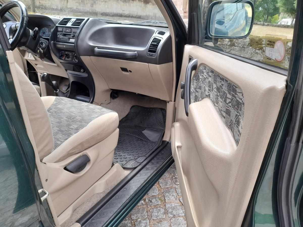 nissan-terrano-ii-2-7-100cv-2000-diesel-2664cc