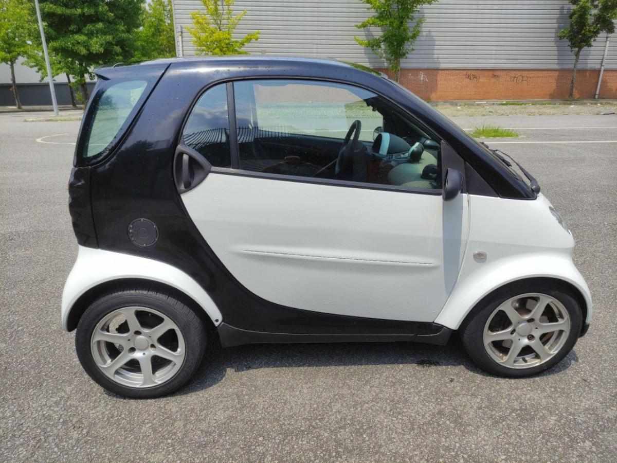 smart-fortwo-0-6-1999-gasolina-599cc