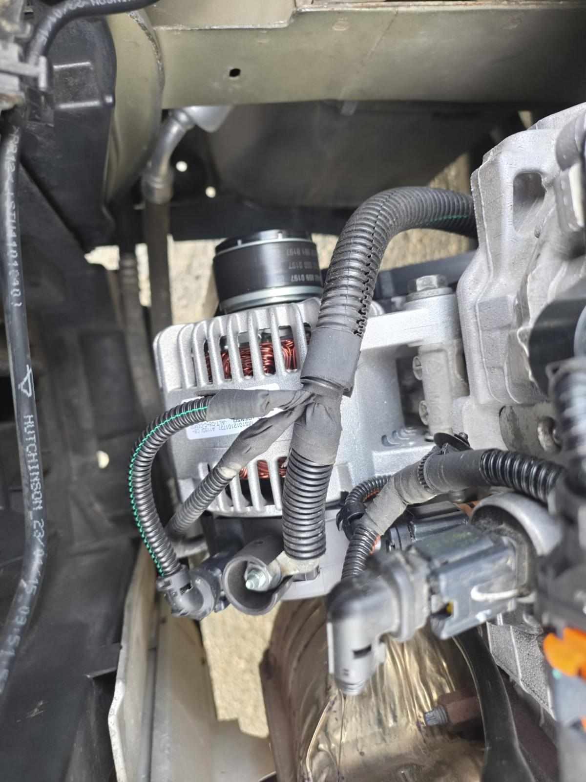 peugeot-208-1-2-vti-2015-gasolina-1199cc