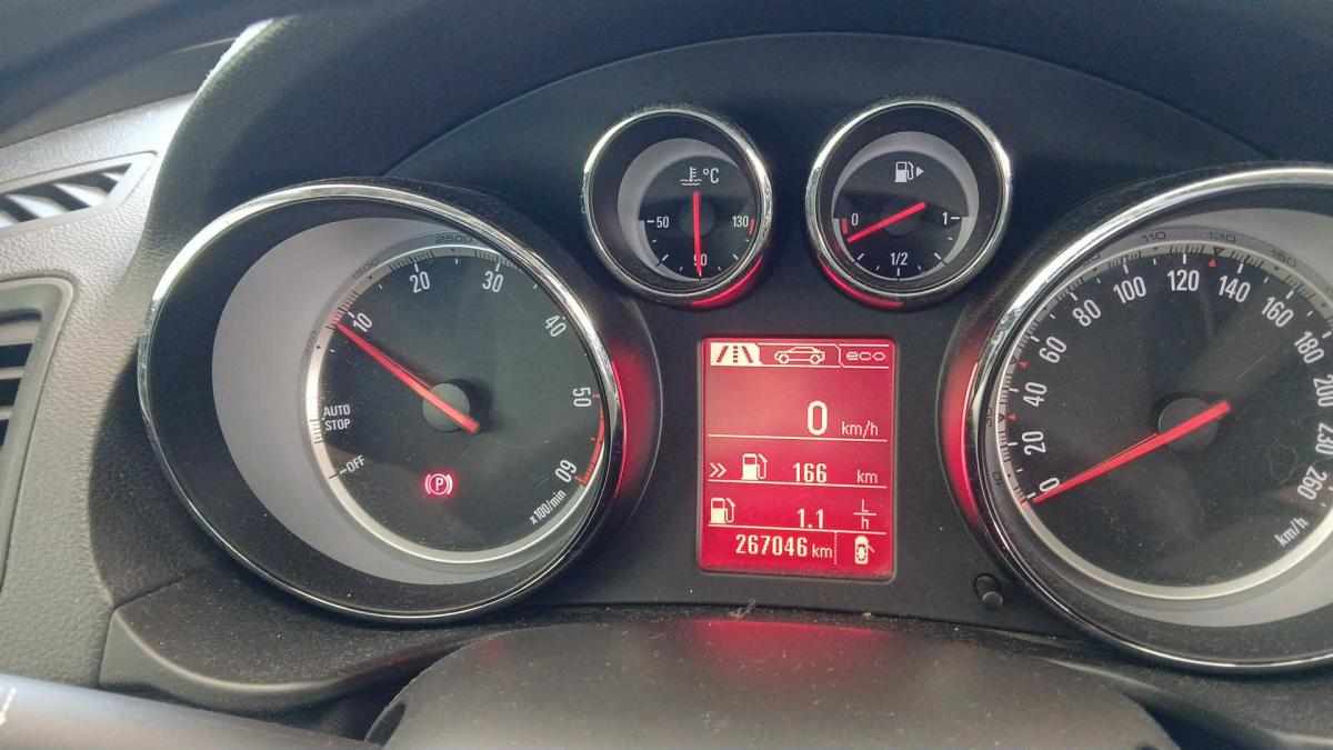 opel-insignia-2-0-biturbo-cdti-ecoflex-2013-diesel-1956cc