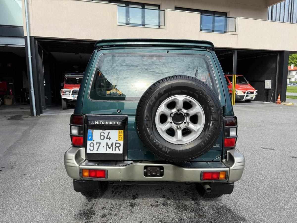 mitsubishi-pajero-2-8-td-awd-1999-diesel-2835cc