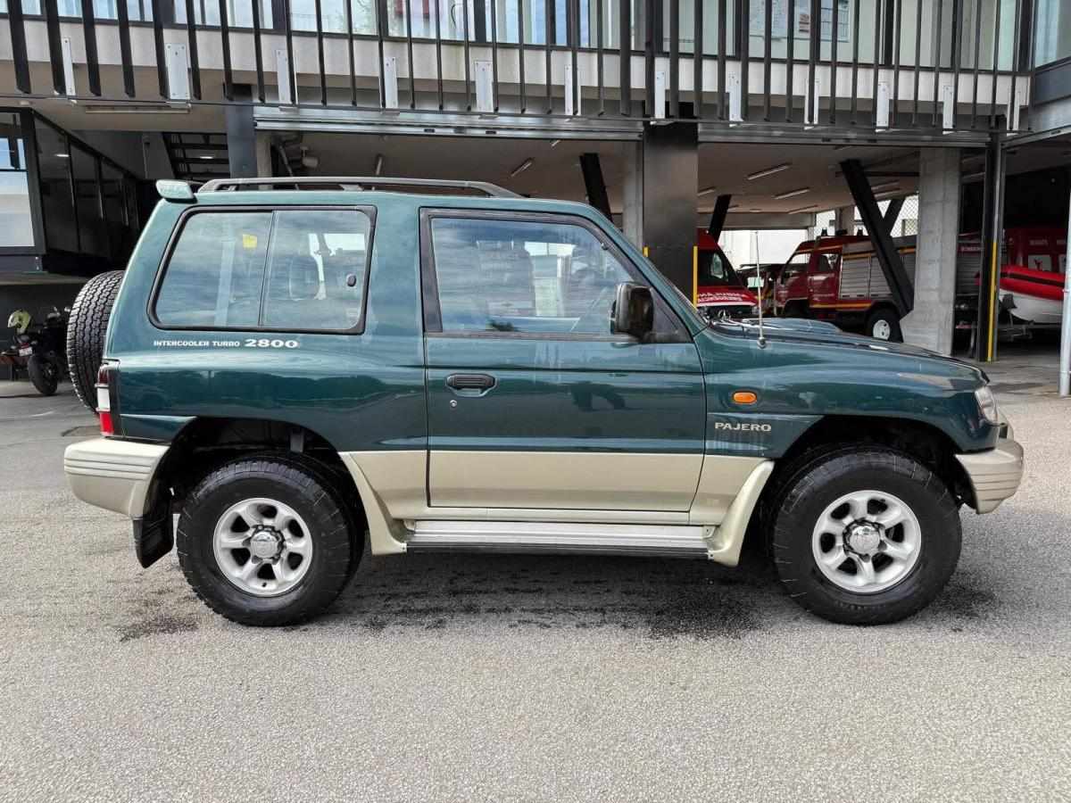 mitsubishi-pajero-2-8-td-awd-1999-diesel-2835cc