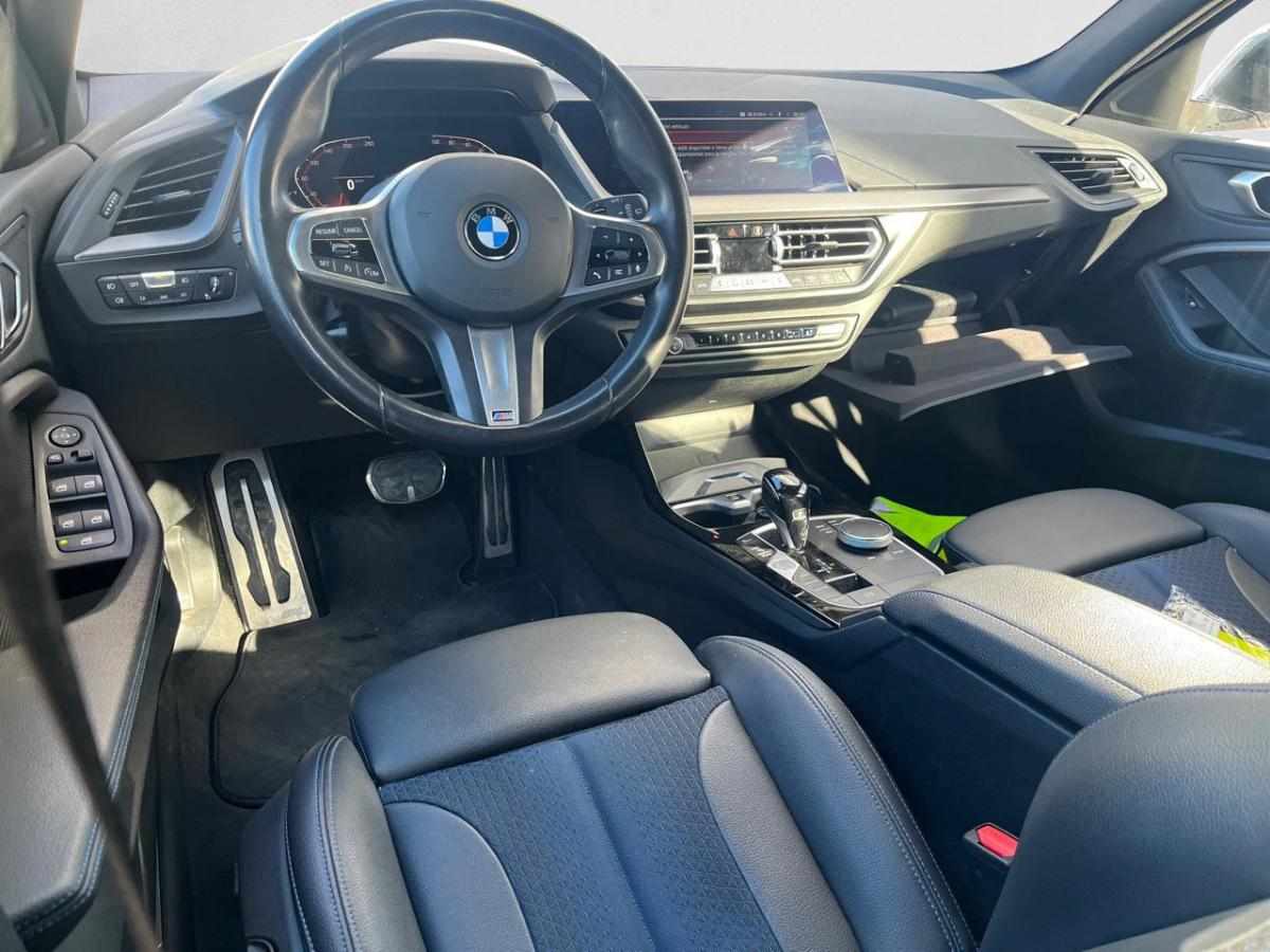 bmw-serie-1-118d-2024-diesel-1995cc