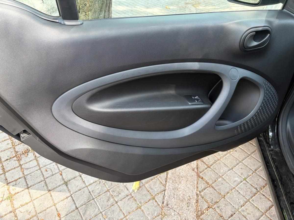 smart-fortwo-1-0-2016-gasolina-999cc