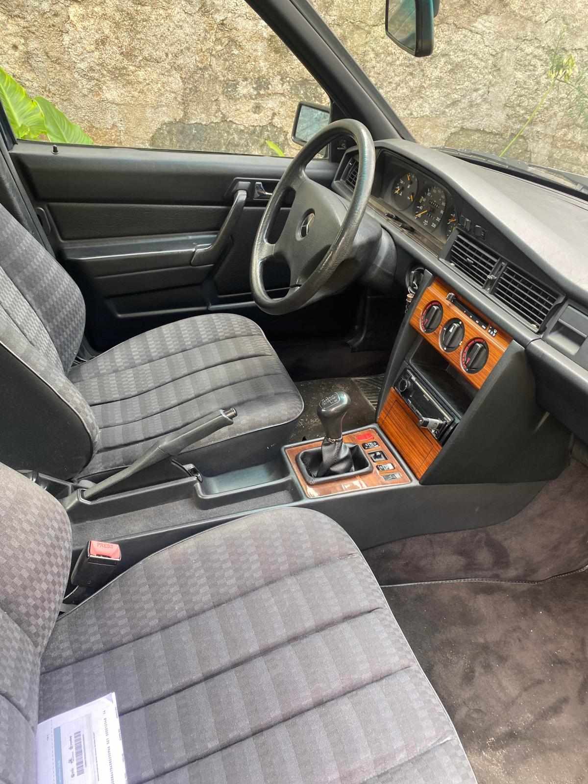mercedes-benz-190-e-1-8-1993-gasolina-1737cc