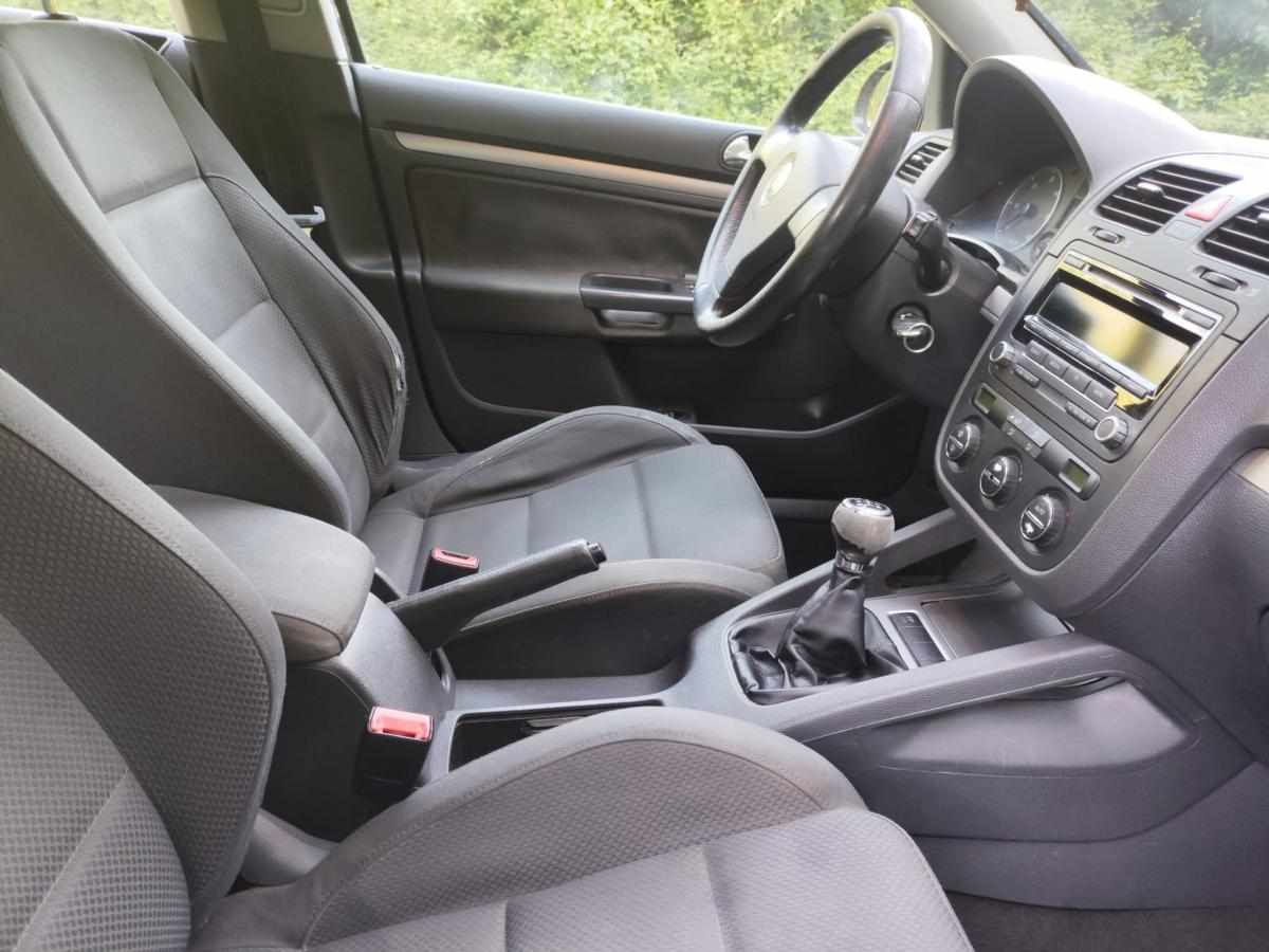 volkswagen-golf-2-0-140cv-2003-diesel-1968cc