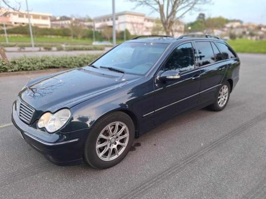 mercedes-benz-classe-c-c-220-cdi-2004-diesel-2148cc