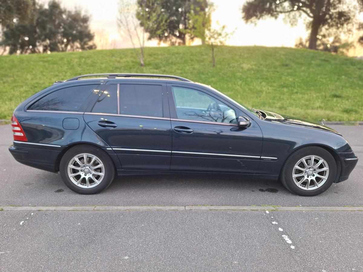 mercedes-benz-classe-c-c-220-cdi-2004-diesel-2148cc