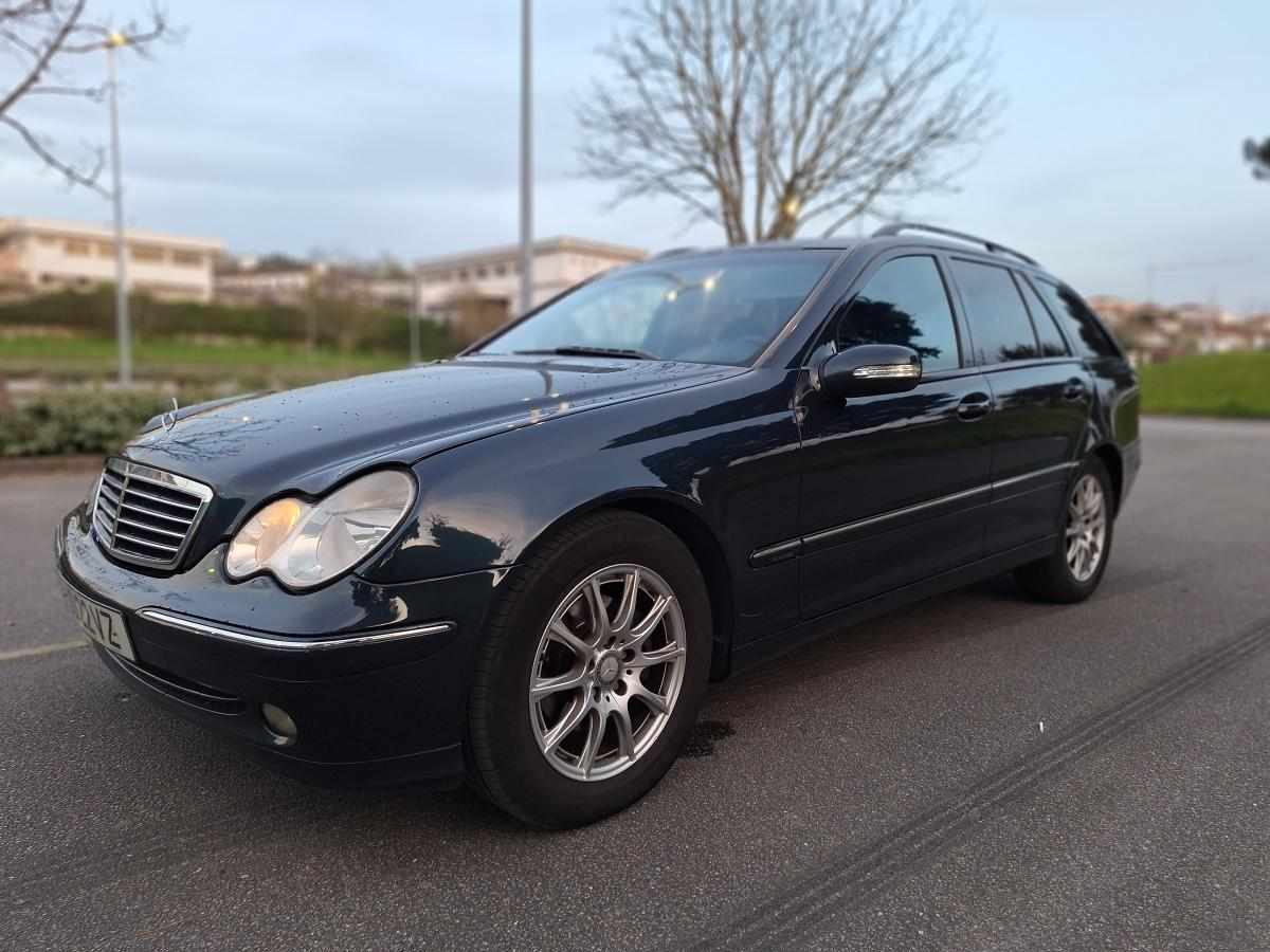 mercedes-benz-classe-c-c-220-cdi-2004-diesel-2148cc