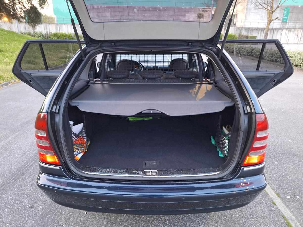 mercedes-benz-classe-c-c-220-cdi-2004-diesel-2148cc