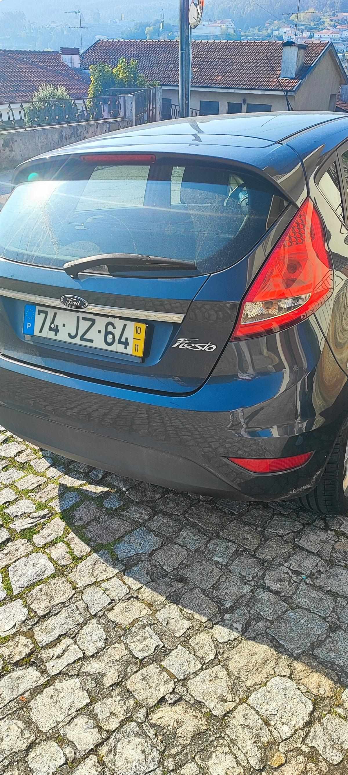 ford-fiesta-1-4-68cv-2010-diesel-1399cc
