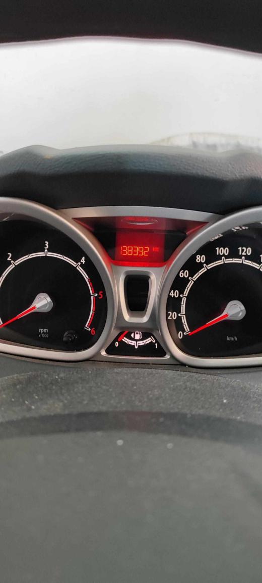 ford-fiesta-1-4-68cv-2010-diesel-1399cc