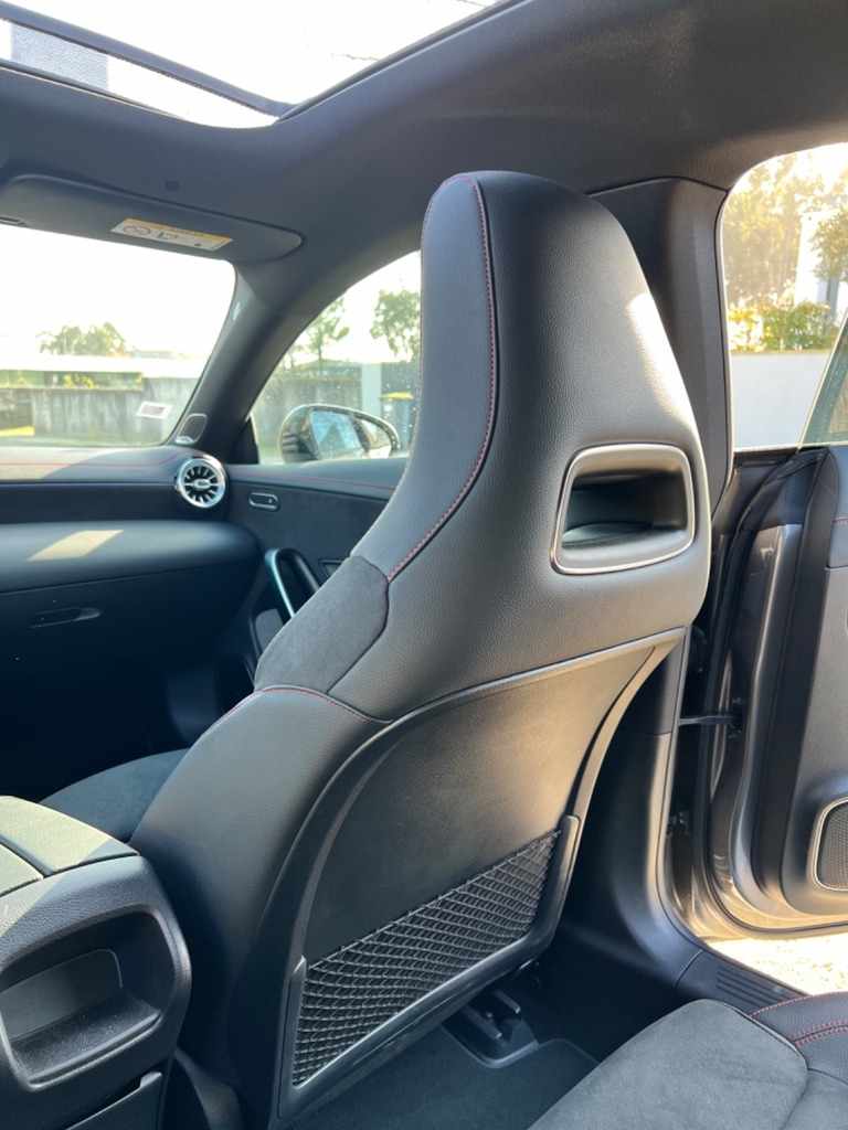 mercedes-benz-cla-220-d-2019-diesel-1950cc