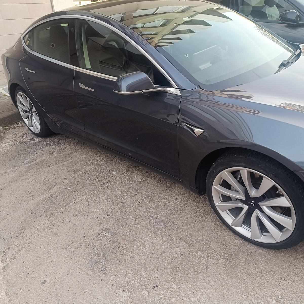 tesla-model-3-performance-2019-eletrico
